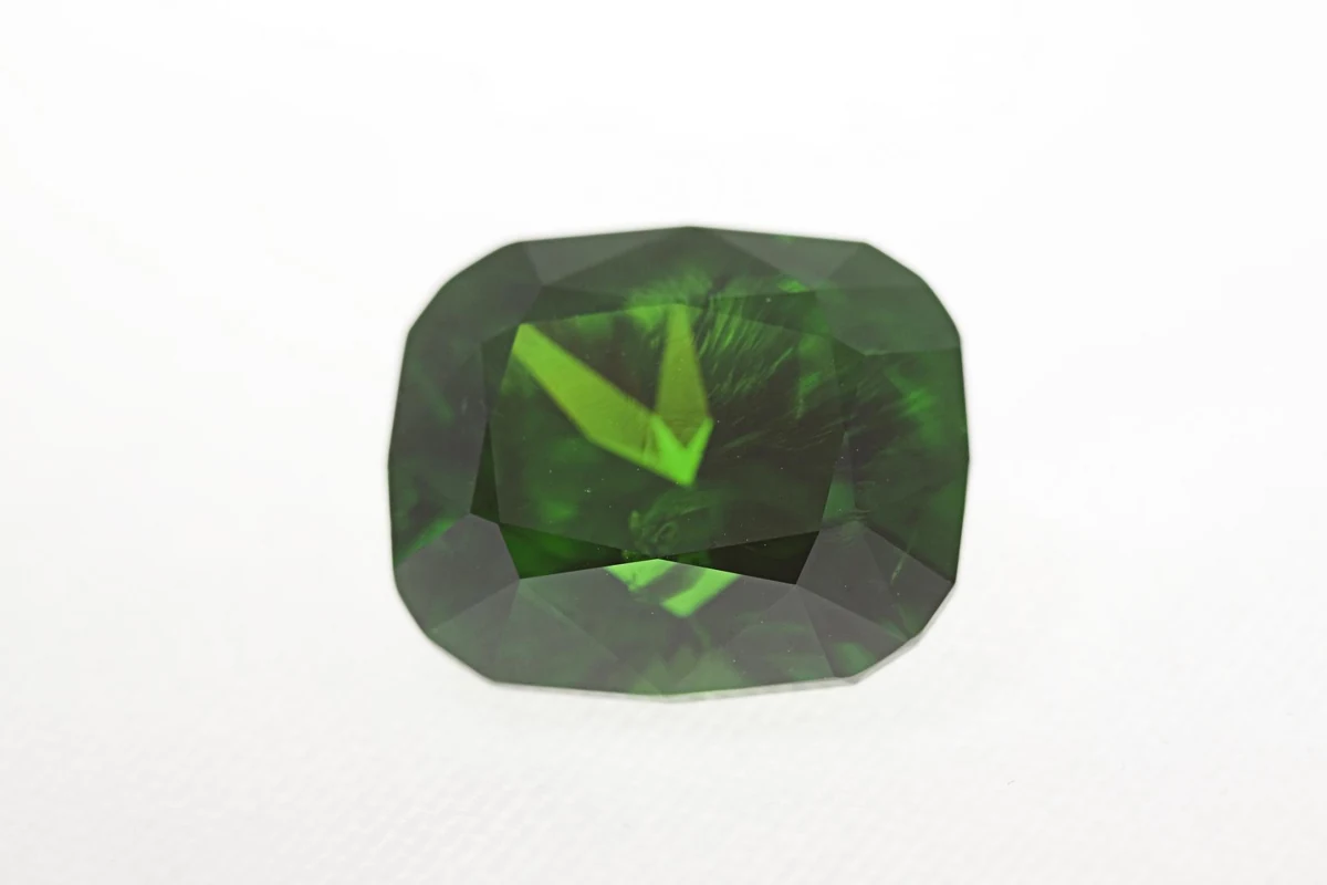 Smithsonian demantoid reference specimen